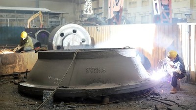 為什么鑄鋼件廠家感謝在平凡的崗位上鑄造工人