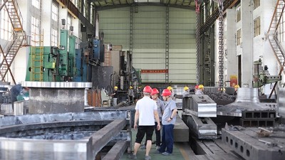 廠家?guī)懔私獯笮丸T鋼件是怎么入庫的