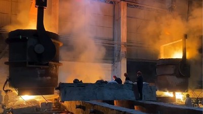 大型鑄鋼件廠家詳解鑄件澆注中的跑火事故原因和預(yù)防對策