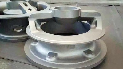 生產(chǎn)大型鑄鋼件這么累，為什么有人不愿意離開鑄鋼件廠家呢？