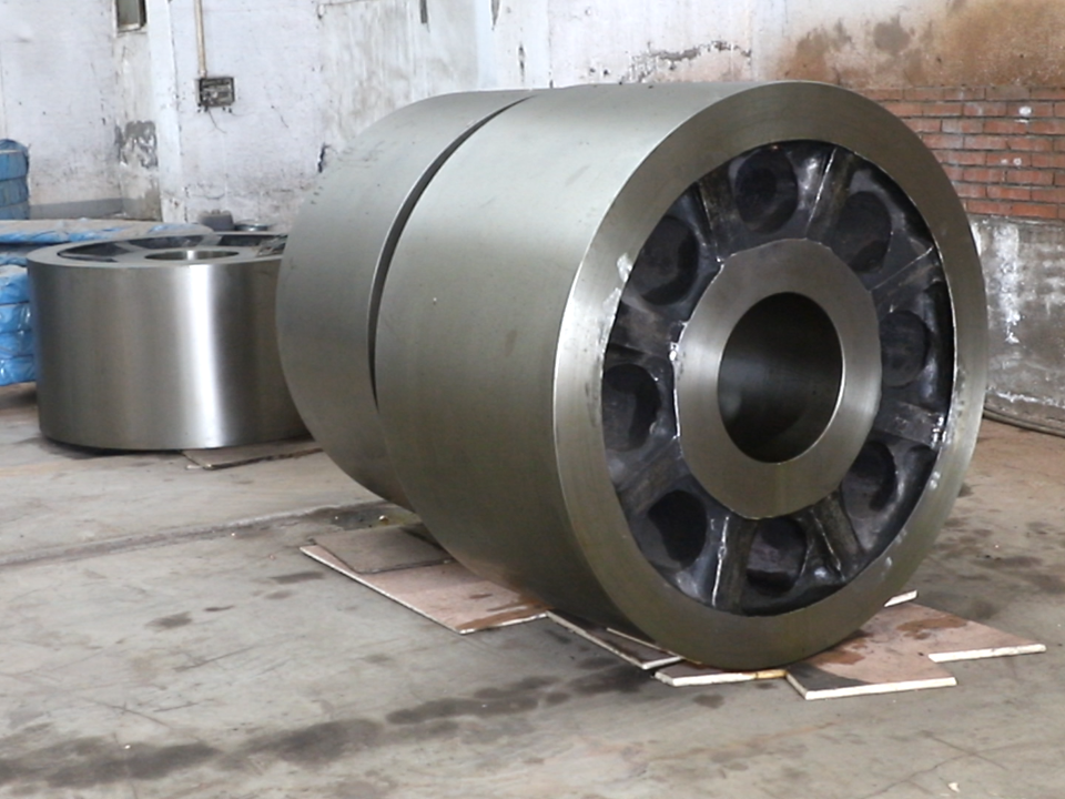 “巨無霸”的關(guān)節(jié)：帶你了解建材行業(yè)的鑄鋼件-輥體