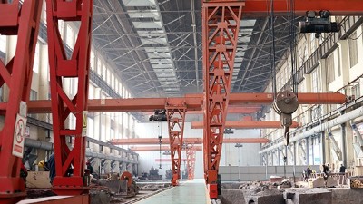 面對(duì)市場(chǎng)，2023的大型鑄鋼件廠家該怎么辦？