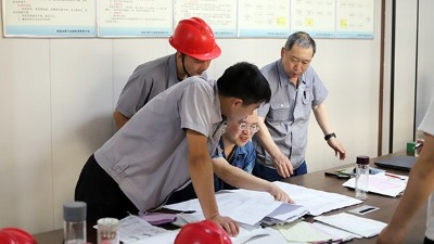鑄鋼件廠家為什么這么重視鑄鋼件的技術(shù)人員？